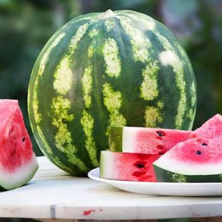 هندوانه کریمسون قرمز گرد برش خورده